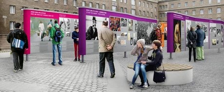 Revolution und Mauerfall (Revolution and the fall of the Berlin Wall)