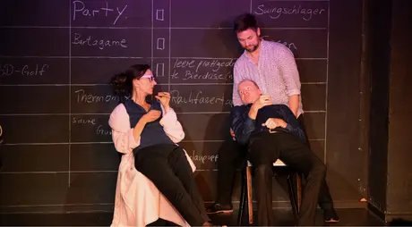 Plattenbau Alexanderplatz Die Gorillas & Inbal Lori