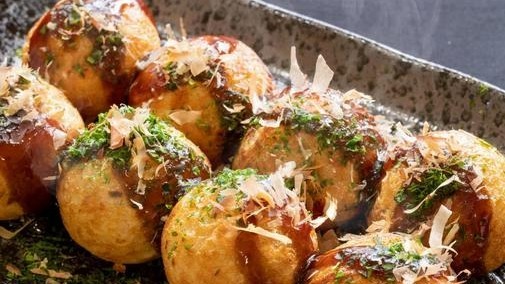 Takoyaki Party (たこ焼きパーティー)