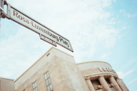Aesthetics of Freedom in the Continuum of Violence: Artistic Dialogues Between Kurdistan and Germany