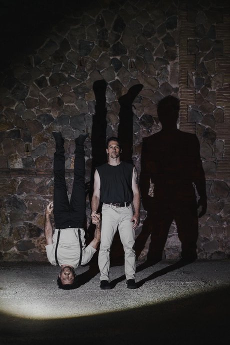 WONDERGROUND präsentiert:: Wall & Peace + Falling Man