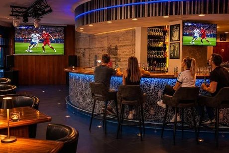Public Viewing - Grand Bar at the Studio