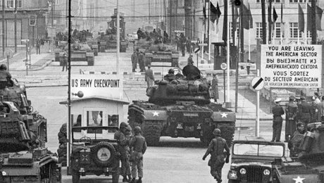 Roads not Taken in der Berlin- und Kuba-Krise