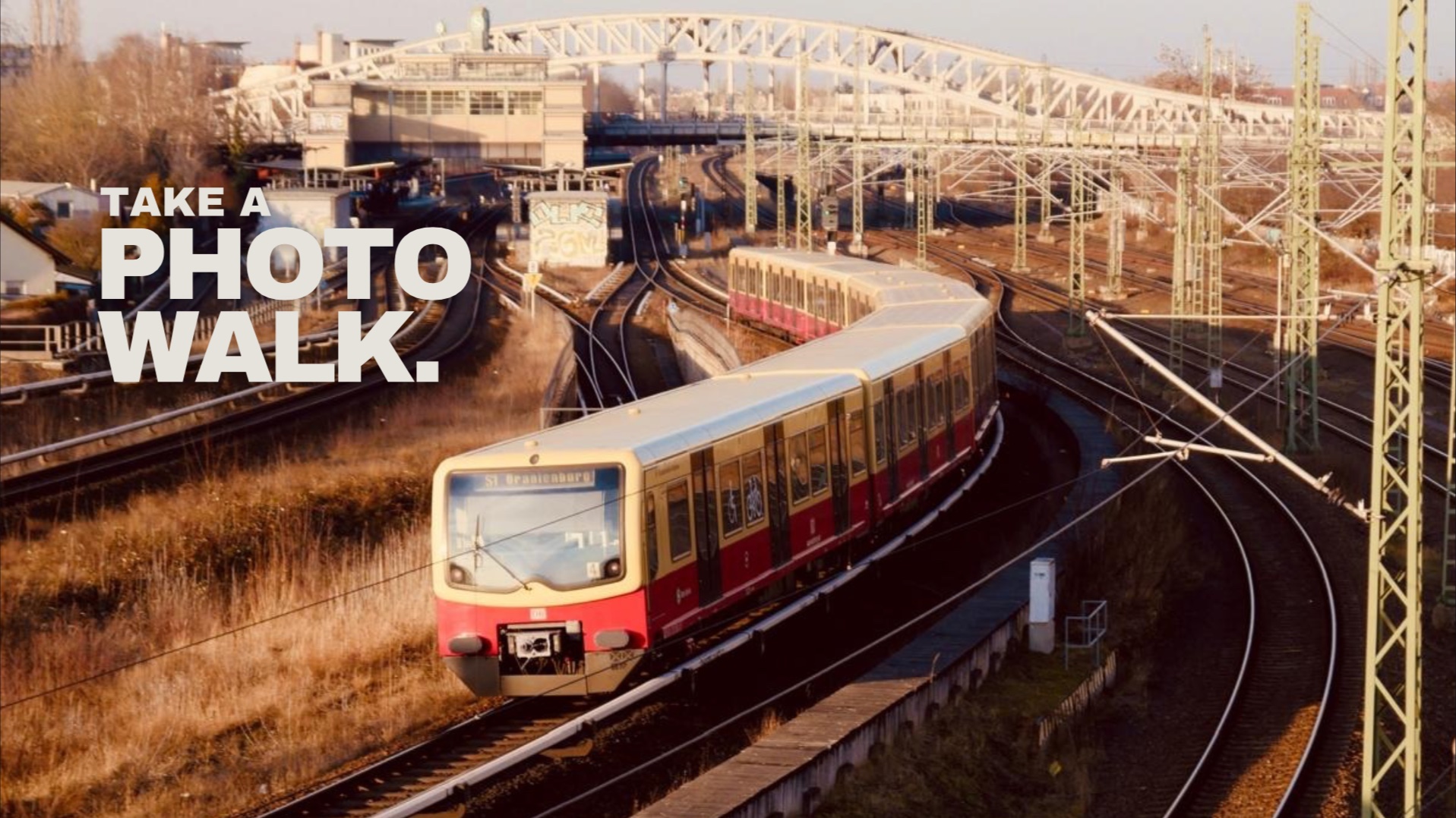 PHOTO WALK: Trainspotting from Above • Berlin 📸