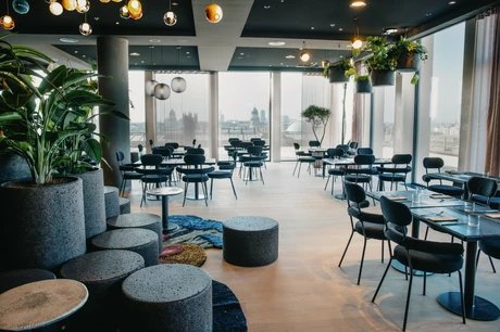 Restaurant Baret. Contemporary Cuisine with a breathtaking view over Berlin