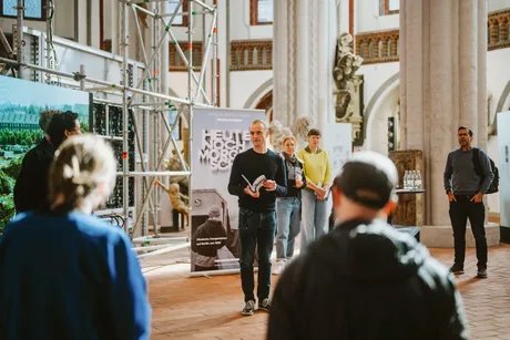 Curator:inside guided tour through "Today yet, tomorrow already"