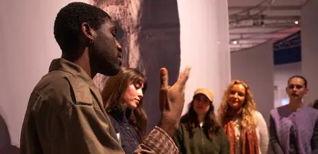 Connect & Explore – Students guiding students for greater cohesion