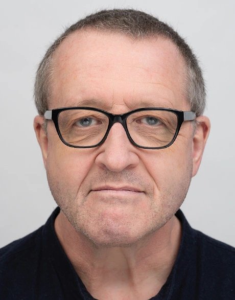 Max Annas reads from "Tanz im Dunkel"