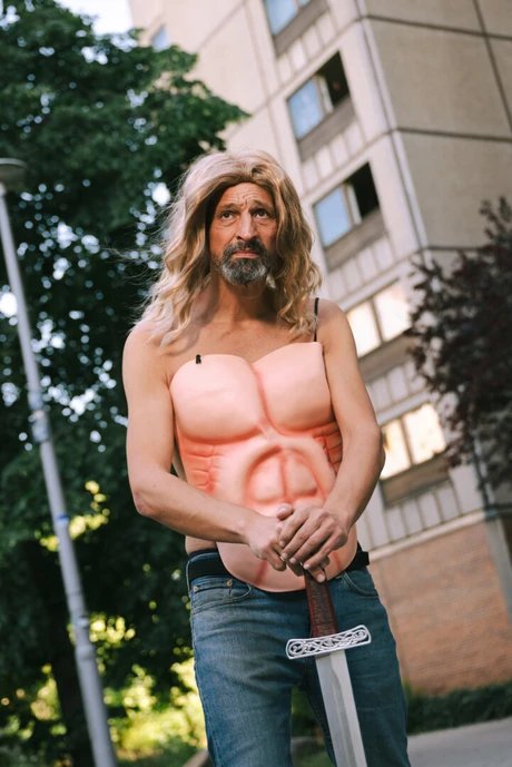 Play development: SIEGFRIED