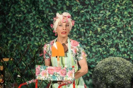 THE KILLER IS (ALMOST) ALWAYS THE GARDENER