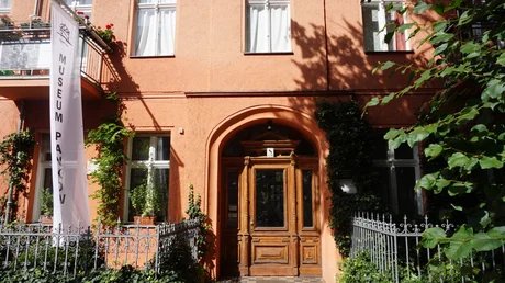 From Village to Neighborhood – A Walking Tour of Karow