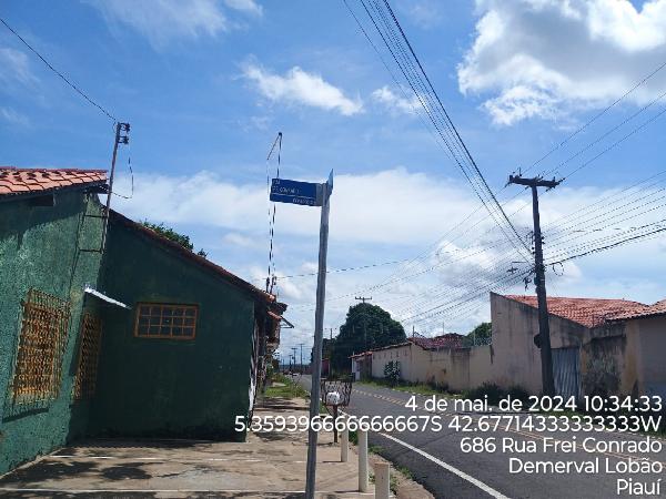 Vende-se em Demerval Lobao-PI  Casa, 57.10 de área total, 57.10 de área privativa, 150.00 de área do terreno,  2_qto(s), WC, 1_sala(s), cozinha.
