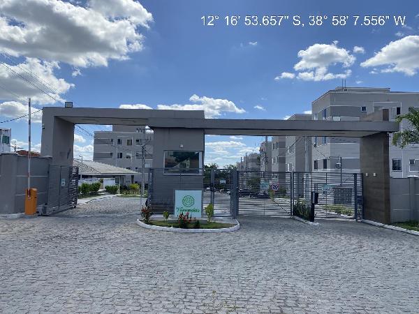 Vende-se em Feira De Santana-BA  apto, 40.12 de área total, 40.12 de área privativa,  2_qto(s), a.serv, WC, 1_sala(s), cozinha.