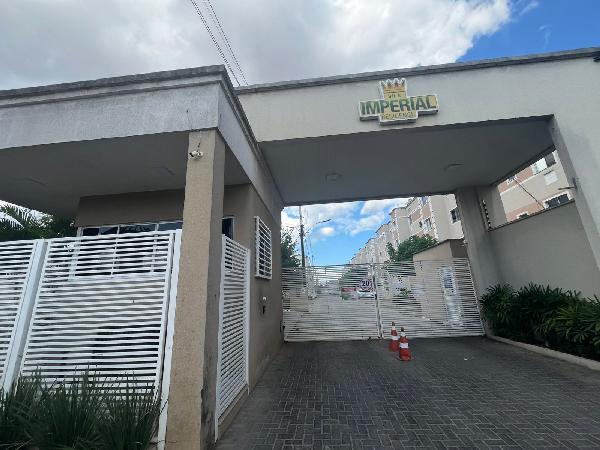 Vende-se em Feira De Santana-BA  apto, 46.73 de área total, 46.73 de área privativa,  2_qto(s), a.serv, WC, 1_sala(s), cozinha.