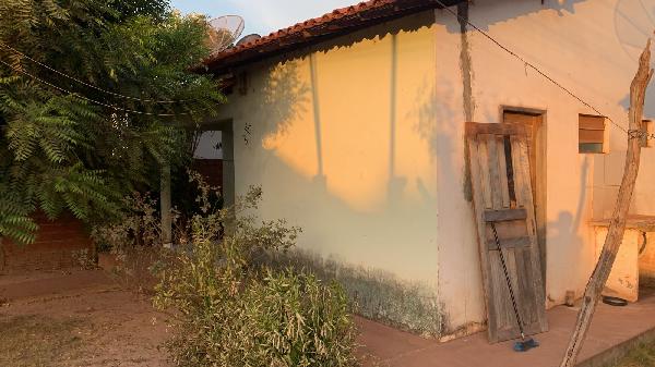 Vende-se em Altos-PI  Casa, 55.16 de área privativa, 200.00 de área do terreno,  2_qto(s), WC, 1_sala(s), cozinha, Terraco.