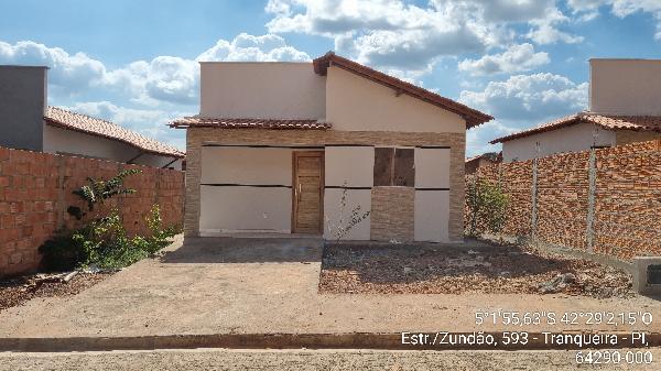 Vende-se em Altos-PI  Casa, 52.21 de área privativa, 200.00 de área do terreno,  2_qto(s), a.serv, WC, 1_sala(s), cozinha, Terraco, 1_vaga(s) de garagem.