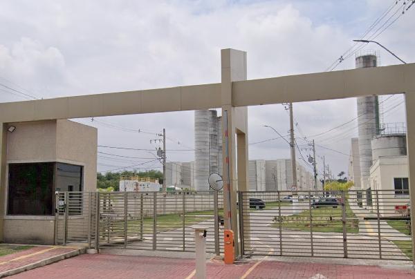 Vende-se em Camacari-BA  apto, 60.41 de área total, 38.40 de área privativa,  2_qto(s), WC, 1_sala(s), cozinha, 1_vaga(s) de garagem.