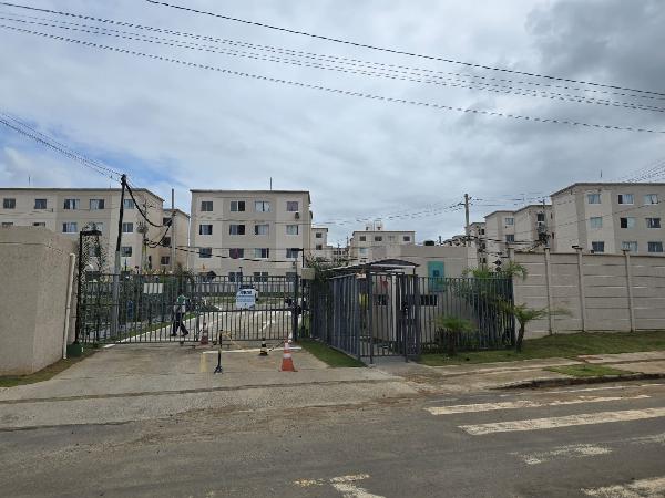 Vende-se em Camacari-BA  apto, 98.06 de área total, 40.53 de área privativa,  2_qto(s), a.serv, WC, 1_sala(s), cozinha.