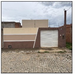 Vende-se em Bom Jesus Da Lapa-BA  Casa, 72.90 de área privativa, 281.66 de área do terreno,  2_qto(s), a.serv, WC, 1_sala(s), cozinha.