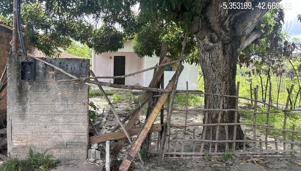 Vende-se em Demerval Lobao-PI  Casa, 56.00 de área privativa, 150.00 de área do terreno,  2_qto(s), a.serv, WC, 1_sala(s), cozinha, Terraco.