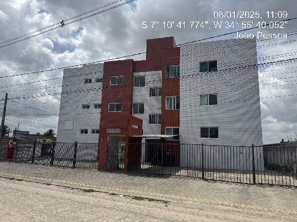 Vende-se em Joao Pessoa-PB  apto, 79.85 de área total, 58.00 de área privativa,  2_qto(s), a.serv, WC, 1_sala(s), cozinha, 1_vaga(s) de garagem.