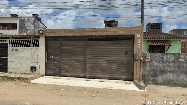 Vende-se em Santa Rita-PB  Casa, 58.44 de área total, 58.44 de área privativa, 150.00 de área do terreno,  2_qto(s), a.serv, WC, 1_sala(s), cozinha.