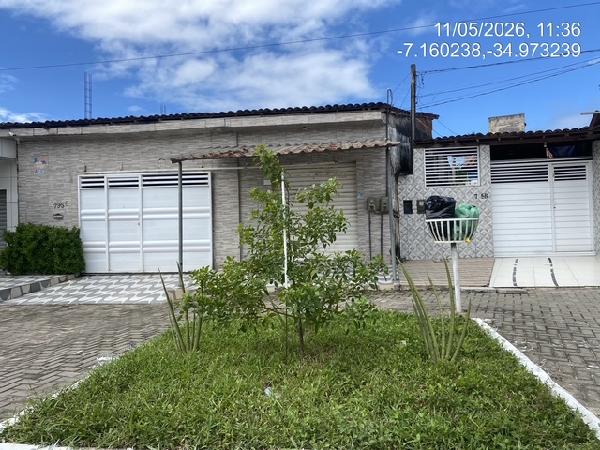Vende-se em Santa Rita-PB  Casa, 63.00 de área total, 63.00 de área privativa, 168.02 de área do terreno,  3_qto(s), a.serv, WC, 1_sala(s), cozinha, Terraco, 1_vaga(s) de garagem.