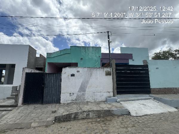 Vende-se em Santa Rita-PB  Casa, 71.44 de área total, 71.44 de área privativa, 120.00 de área do terreno,  2_qto(s), a.serv, WC, 1_sala(s), cozinha, Terraco.