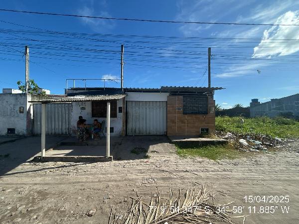 Vende-se em Santa Rita-PB  Casa, 62.00 de área total, 62.00 de área privativa, 151.58 de área do terreno,  2_qto(s), a.serv, WC, 1_sala(s), cozinha, Terraco, 1_vaga(s) de garagem.