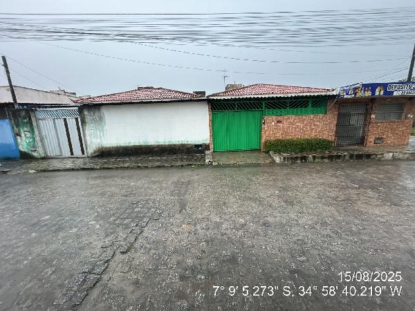 Vende-se em Santa Rita-PB  Casa, 54.54 de área total, 54.54 de área privativa, 120.00 de área do terreno,  2_qto(s), a.serv, WC, 1_sala(s), cozinha, Terraco, 1_vaga(s) de garagem.