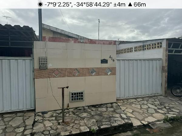 Vende-se em Santa Rita-PB  Casa, 60.70 de área total, 60.70 de área privativa, 200.00 de área do terreno,  2_qto(s), a.serv, WC, 1_sala(s), cozinha, Terraco, 1_vaga(s) de garagem.