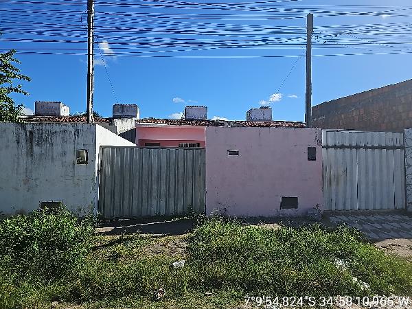 Vende-se em Santa Rita-PB  Casa, 62.00 de área total, 62.00 de área privativa, 151.50 de área do terreno,  2_qto(s), a.serv, WC, 1_sala(s), cozinha, Terraco.