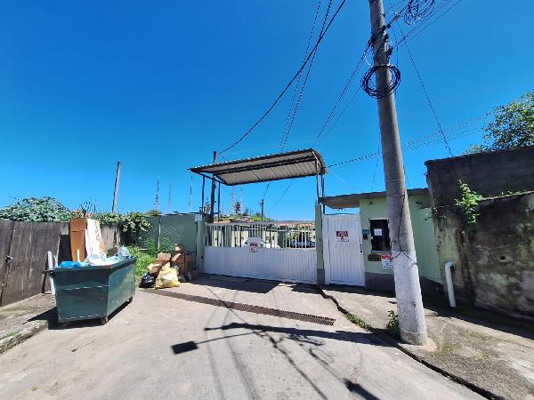 Vende-se em Barra Mansa-RJ  apto, 45.46 de área total, 45.46 de área privativa,  2_qto(s), a.serv, WC, 1_sala(s), cozinha.
