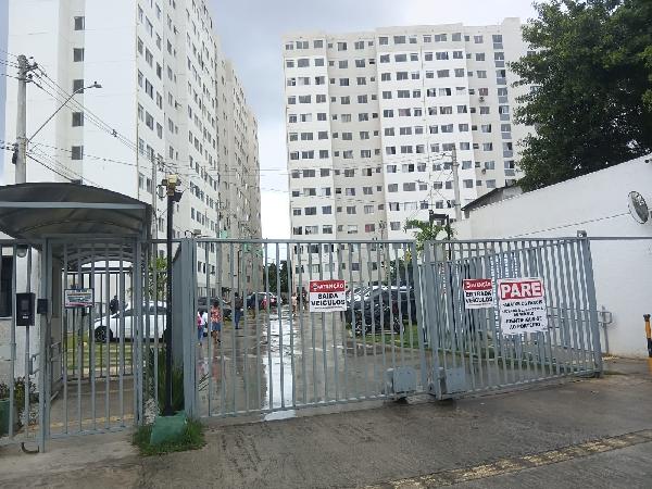 Vende-se em Salvador-BA  apto, 66.84 de área total, 38.73 de área privativa,  2_qto(s), WC, 1_sala(s), cozinha.