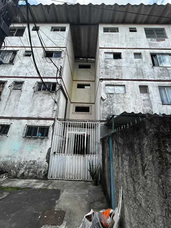 Vende-se em Salvador-BA  apto, 41.50 de área total, 38.19 de área privativa,  2_qto(s), a.serv, WC, 1_sala(s), cozinha.
