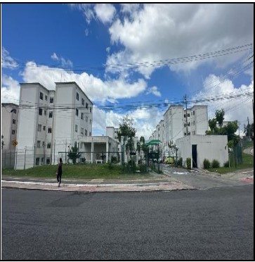 Vende-se em Salvador-BA  apto, 40.53 de área privativa,  2_qto(s), a.serv, WC, 2_sala(s), cozinha.
