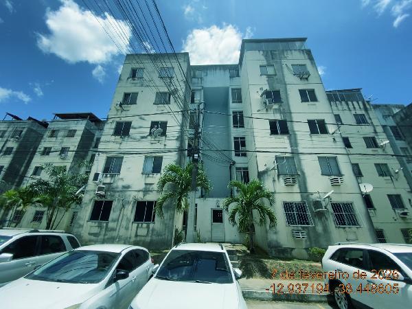 Vende-se em Salvador-BA  apto, 146.49 de área total, 88.12 de área privativa,  2_qto(s), a.serv, WC, 2_sala(s), cozinha, Terraco.