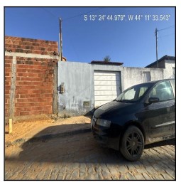 Vende-se em Sao Felix Do Coribe-BA  Casa, 66.40 de área privativa, 82.50 de área do terreno,  2_qto(s), a.serv, WC, 1_sala(s), cozinha, 1_vaga(s) de garagem.