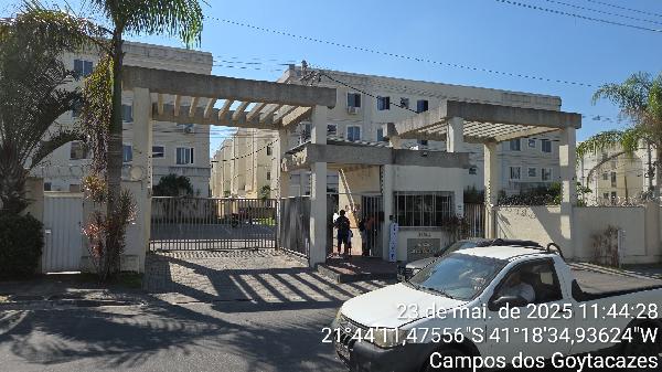 Vende-se em Campos Dos Goytacazes-RJ  apto, 41.85 de área total, 41.85 de área privativa,  2_qto(s), WC, 1_sala(s), cozinha.