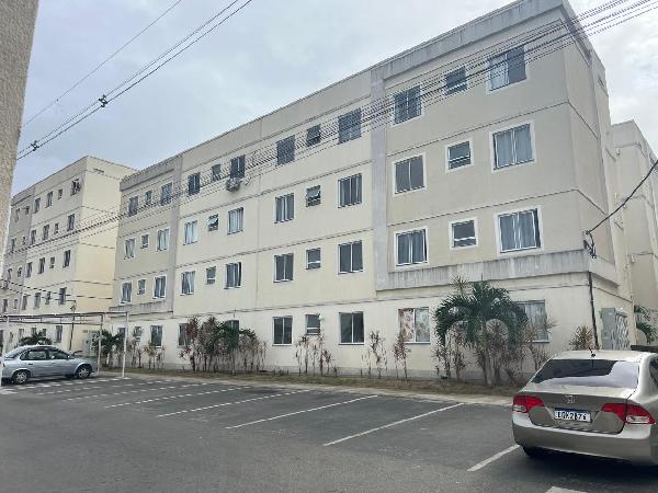 Vende-se em Campos Dos Goytacazes-RJ  apto, 41.85 de área privativa,  2_qto(s), WC, 1_sala(s), cozinha.