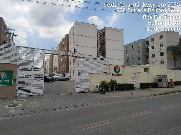 Vende-se em Belford Roxo-RJ  apto, 45.00 de área total, 45.00 de área privativa,  2_qto(s), a.serv, WC, 1_sala(s), cozinha, 1_vaga(s) de garagem.