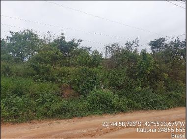 Vende-se em Itaborai-RJ  Terreno, 360.00 de área do terreno.