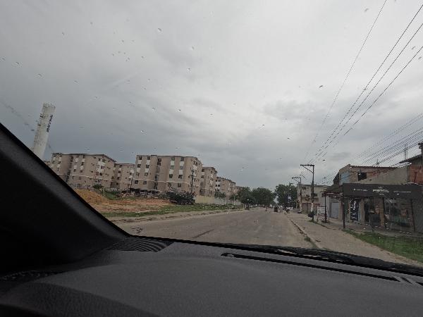 Vende-se em Itaborai-RJ  apto, 88.72 de área total, 43.95 de área privativa,  2_qto(s), WC, 1_sala(s), cozinha, 1_vaga(s) de garagem.