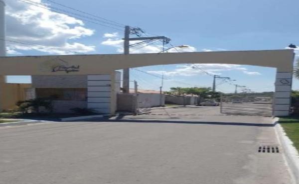 Vende-se em Itaborai-RJ  Casa, 51.60 de área privativa, 150.00 de área do terreno,  2_qto(s), WC, 1_sala(s), cozinha, 1_vaga(s) de garagem.