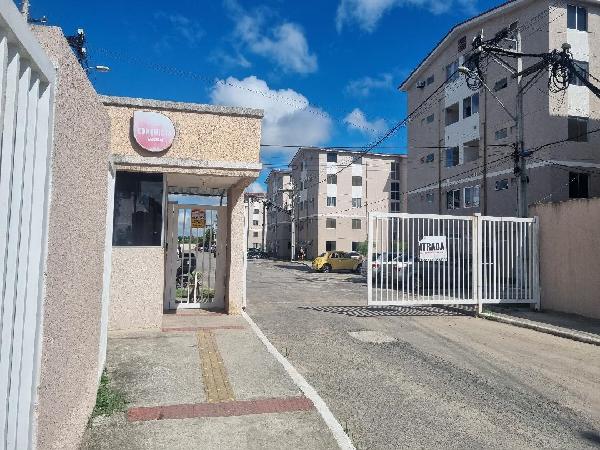 Vende-se em Itaborai-RJ  apto, 43.95 de área privativa,  2_qto(s), a.serv, WC, 1_sala(s), cozinha, 1_vaga(s) de garagem.
