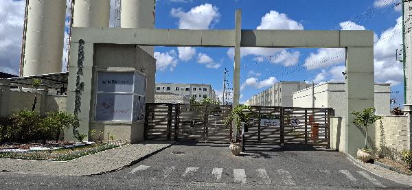 Vende-se em Itaborai-RJ  apto, 40.82 de área total, 40.82 de área privativa,  2_qto(s), WC, 1_sala(s), cozinha, 1_vaga(s) de garagem.