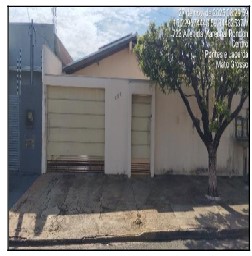 Vende-se em Pontes E Lacerda-MT  Casa, 130.37 de área privativa, 200.00 de área do terreno,  3_qto(s), varanda, a.serv, WC, 1_sala(s), cozinha.