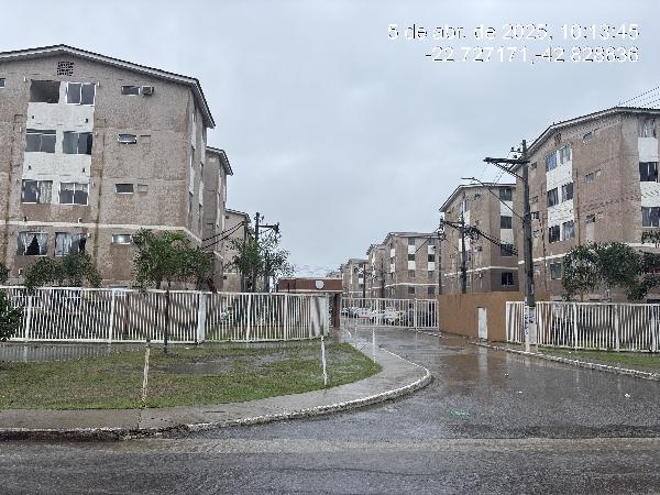 Vende-se em Itaborai-RJ  apto, 88.72 de área total, 43.95 de área privativa,  2_qto(s), WC, 1_sala(s), cozinha, 1_vaga(s) de garagem.