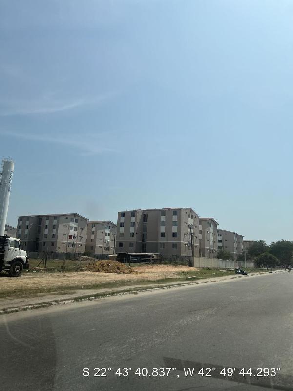 Vende-se em Itaborai-RJ  apto, 48.42 de área total, 43.95 de área privativa,  2_qto(s), a.serv, WC, 1_sala(s), cozinha, 1_vaga(s) de garagem.