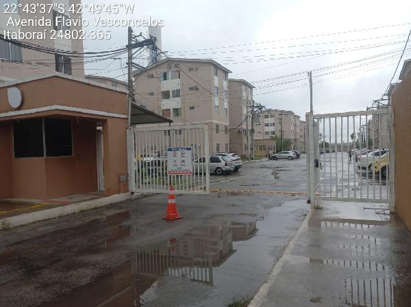 Vende-se em Itaborai-RJ  apto, 48.97 de área total, 43.95 de área privativa,  2_qto(s), WC, 1_sala(s), cozinha, 1_vaga(s) de garagem.